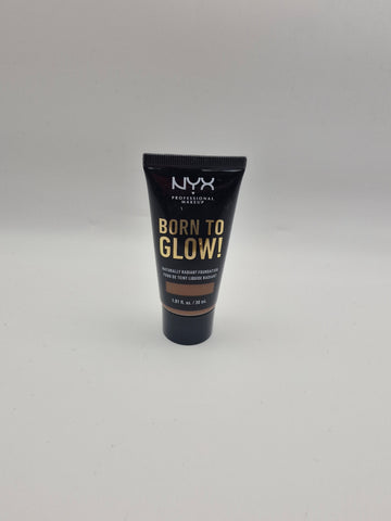NYX Professional Makeup Born to Glow Radiant Foundation, Iridescent Finish, Buildable Medium Coverage, Vegan Formula